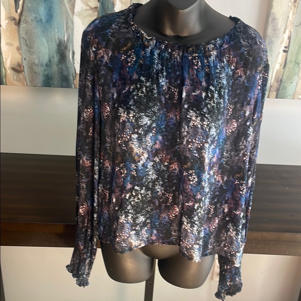 NWOT Cloth & Stone Blue Black Ruffled Long Sleeve Blouse